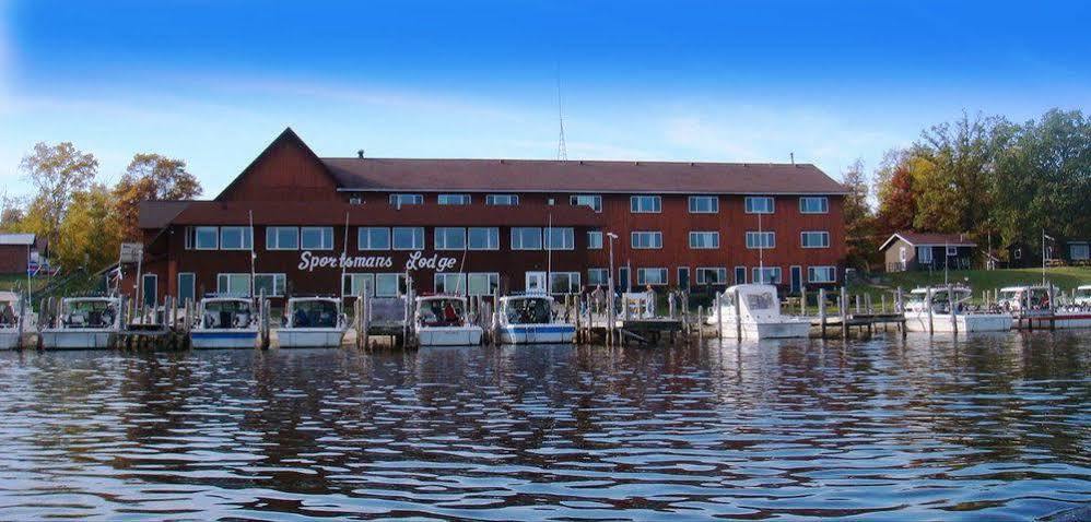 Sportsman'S Lodge Baudette Bagian luar foto