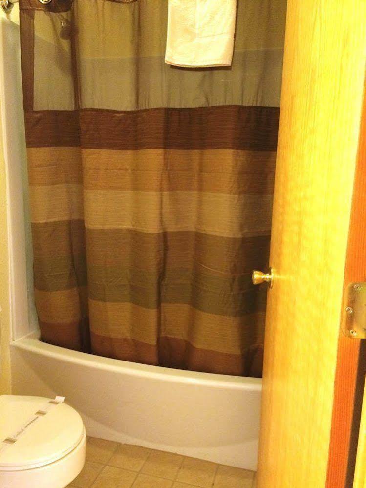 Sportsman'S Lodge Baudette Bagian luar foto