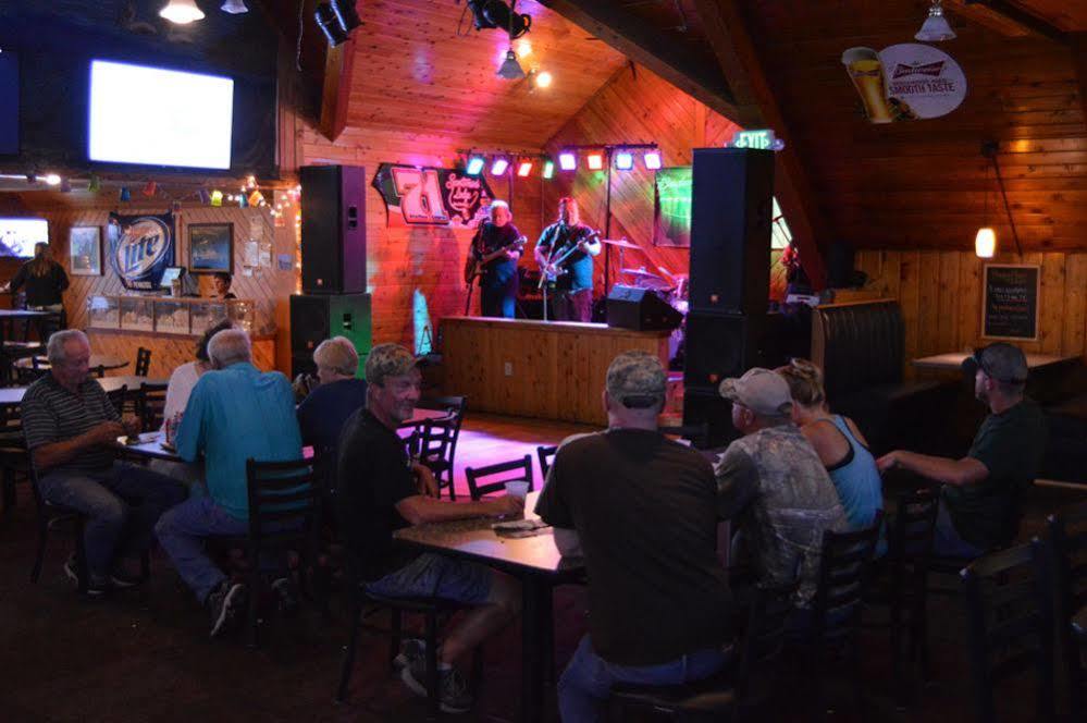 Sportsman'S Lodge Baudette Bagian luar foto